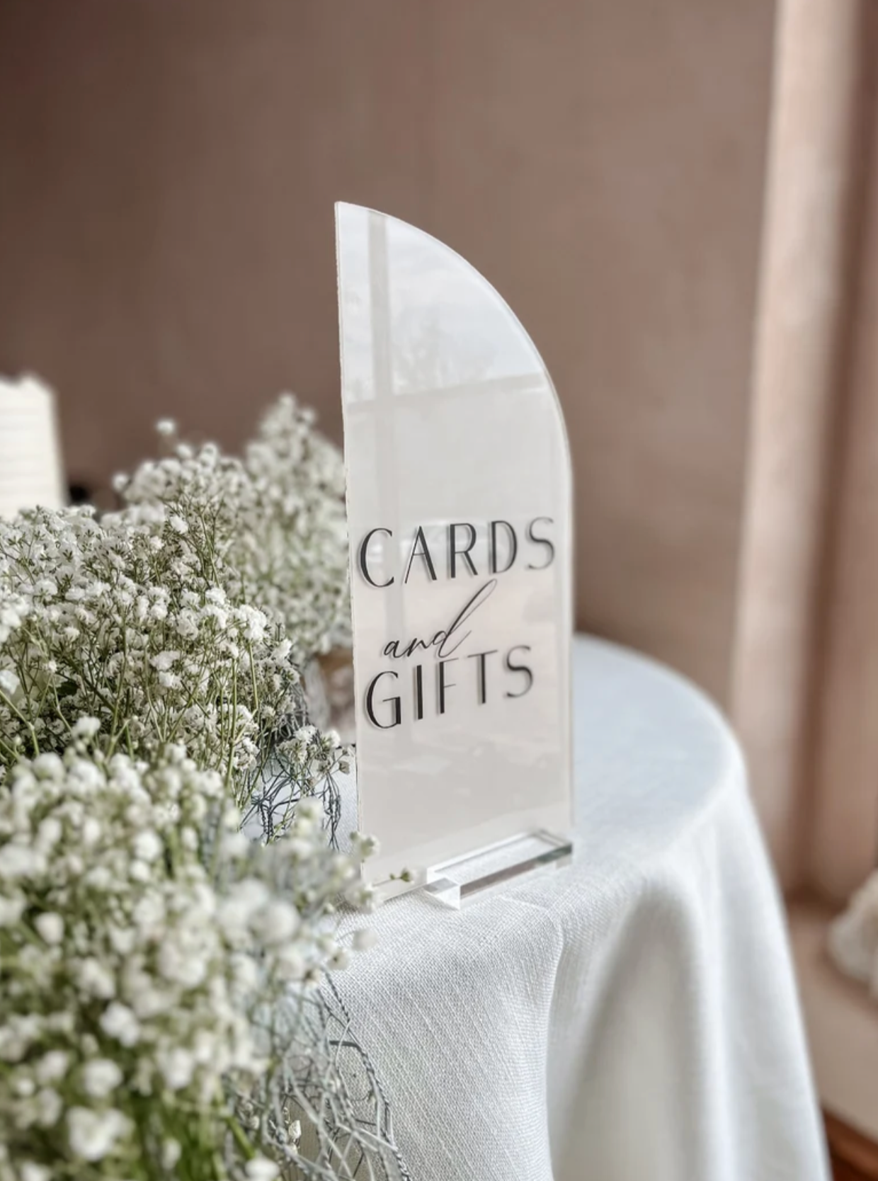 Cards & Gifts Half Arch Sign